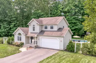 22 Willow Circle