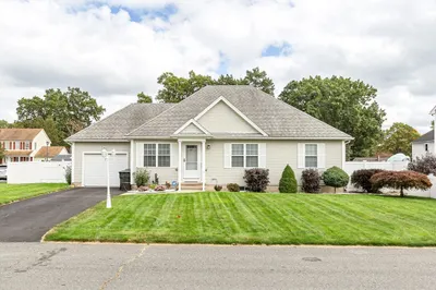 297 Christopher Dr