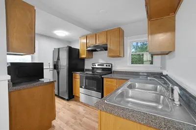 22 Thorne St #2