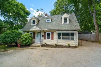 222 Main St