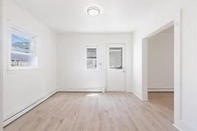 50-b Whitehead Ave