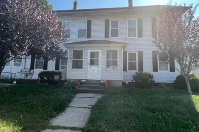 12 Powerstation Rd #B 1
