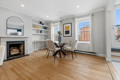 439 Shawmut Ave #4 1