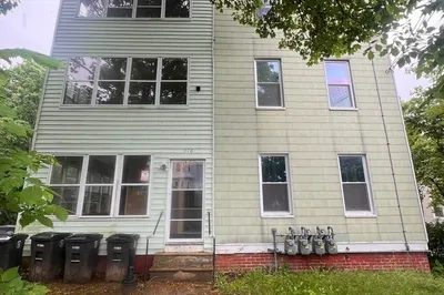 378 Parker St #2