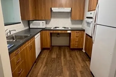 170 Brookline Ave #625 1