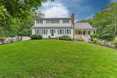 88 Acre Hill Rd 1