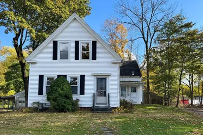 140 W Water St 1