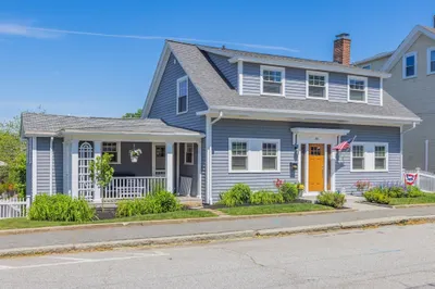 55 Gregory St 1