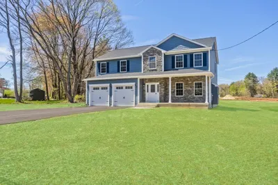 15 Fernwood Dr 1