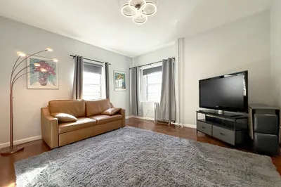 108 Washington St #8