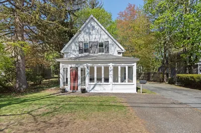 226 Central St
