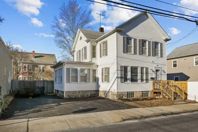 223 Chancery St