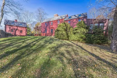 999 Hortonville Rd 1