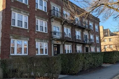 390 Fellsway West #1
