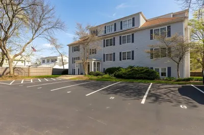 14 Webb Pl #1A