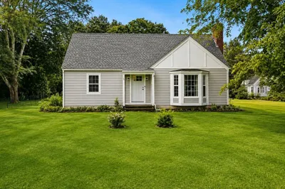 35 Anawan St