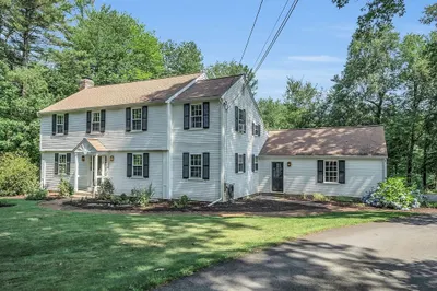 12 West Bare Hill Road 1