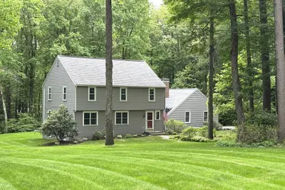 4 Riverwood Road 1