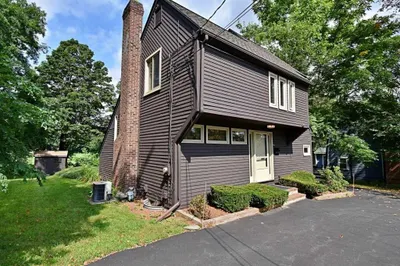14 Auburn St 1