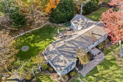 92 Timberlane Drive 1