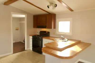 52 Briggs St 1