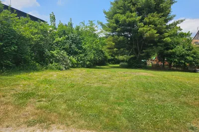 2 Washburn Ave 1