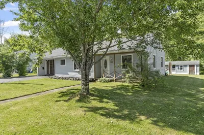 91 Cass Cir 1