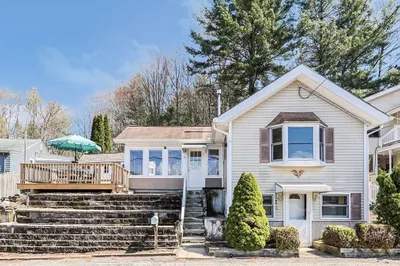 51 Lakeview Ave