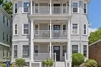 156 Talbot Ave #2 1