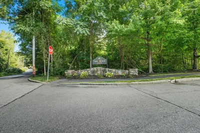 12 Birchbrush Ln #12
