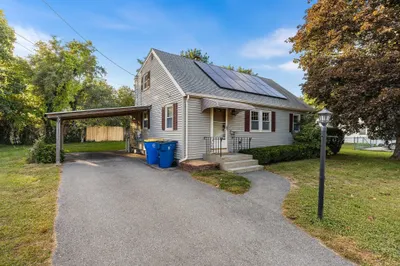 51 Selwyn Rd 1