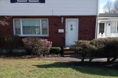 87 Auburn Street #1 1