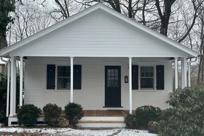 147 Carr Rd