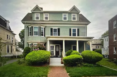 7 Atlantic St #3 1