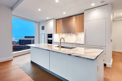 240 Devonshire Street #4512 1