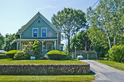 94 Cherry St 1