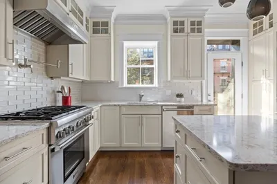 34 Dwight St #2