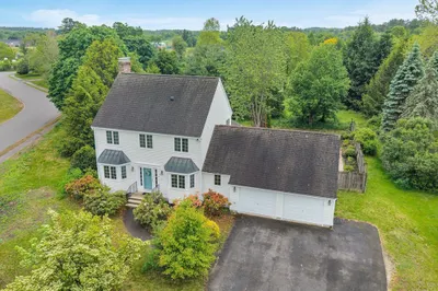 4 Meadow Dr 1