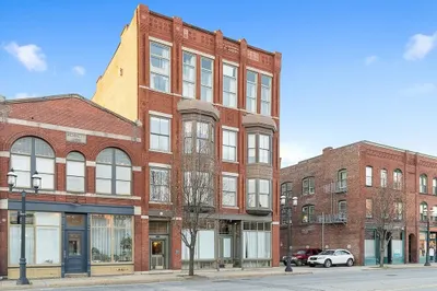 261-265 Dutton Street #4