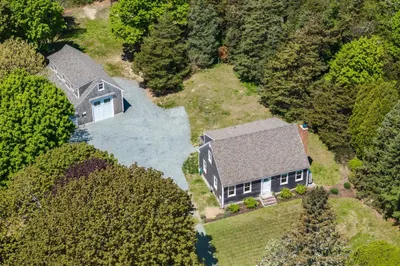 108 Old Main Rd 1