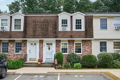 266 Grove St #29 1