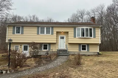 117 Allen Road 1
