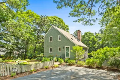 10 Devonshire Lane