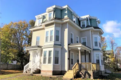 11 Noble St #2nd Fl 1