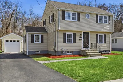 38 Stonewood Lane 1