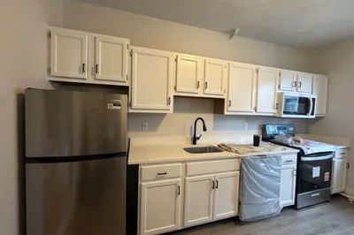 24 Foster St #1 1