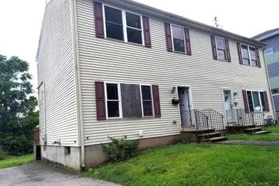 29a Standish St