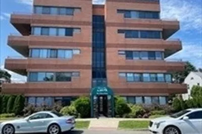 1 Carey Circle #506