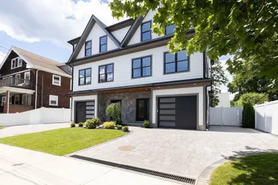 28 Howard St #2 1