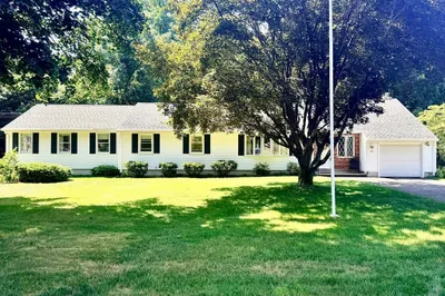 20 Hickory Lane